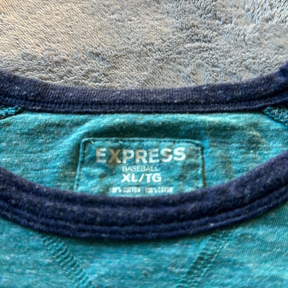 Express XL Baseball tee - Picture 2 of 2